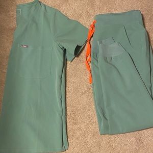 Figs Scrub Set (Jade Green Limited Edition)